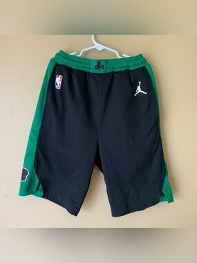 Nike Jordan Boston Celtics Basketball Shorts Youth Boys Medium 10/12 Black NBA